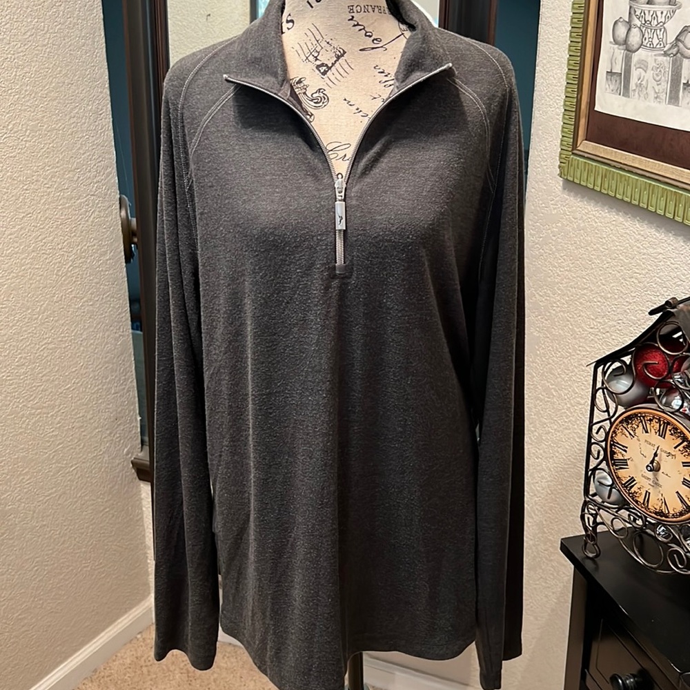 Tommy Bahama pullover